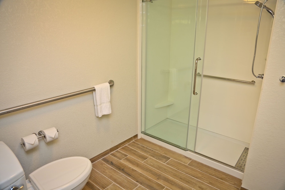Hampton Inn Hammond - photo 31