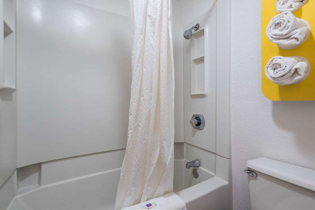 Motel 6 Bridgeview IL - photo 25