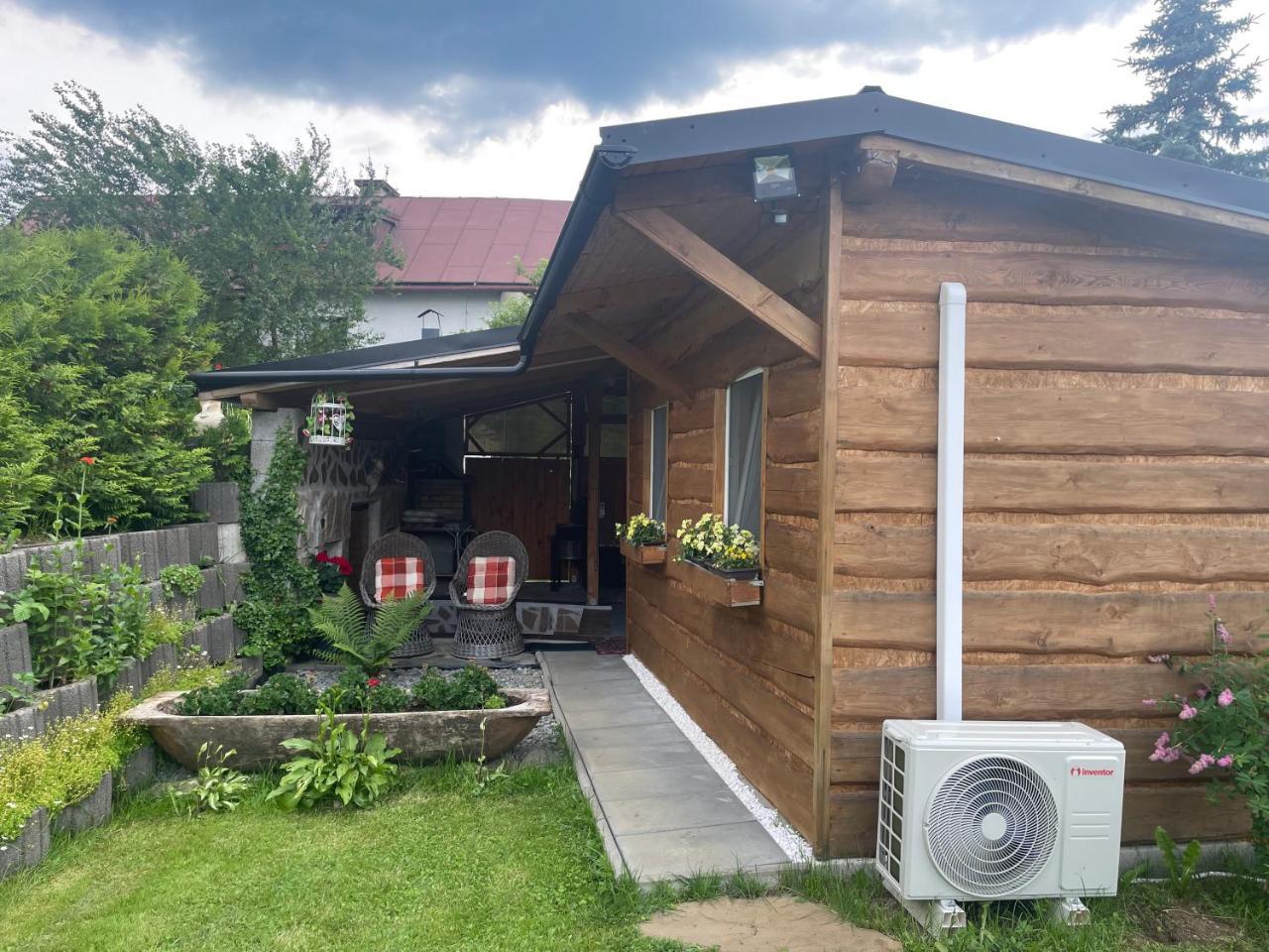 Chatka v záhrade Mango Chill in Brezno, Slovakia