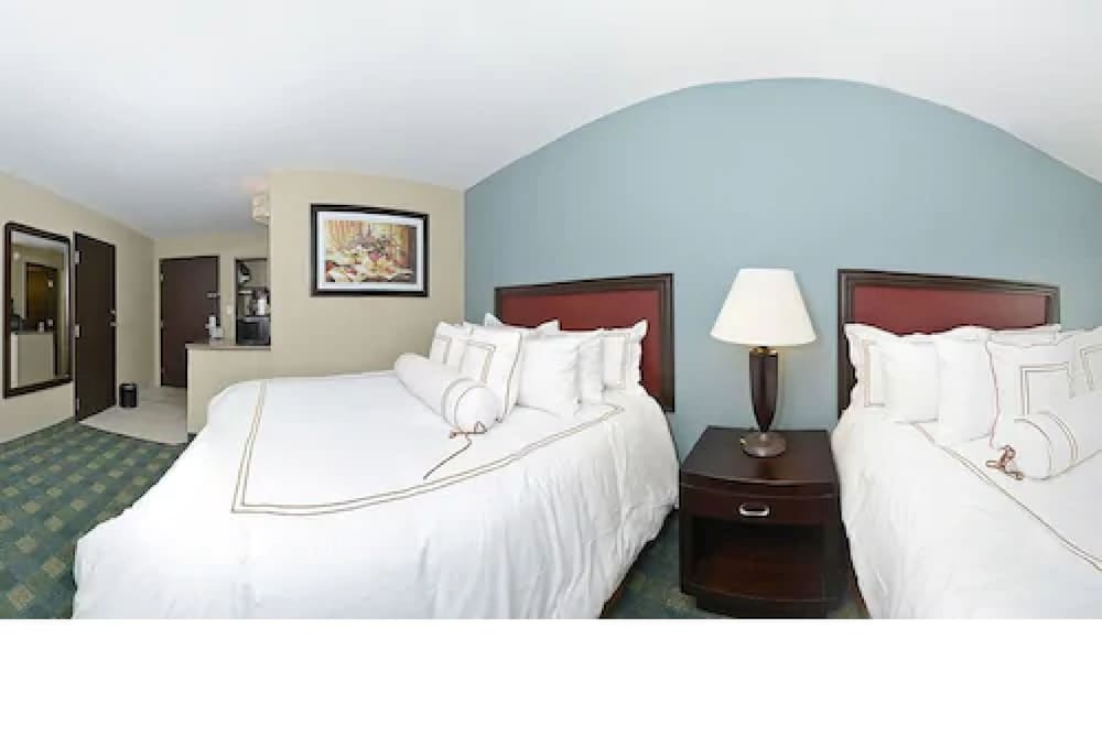 Causeway Bay Hotel - photo 13