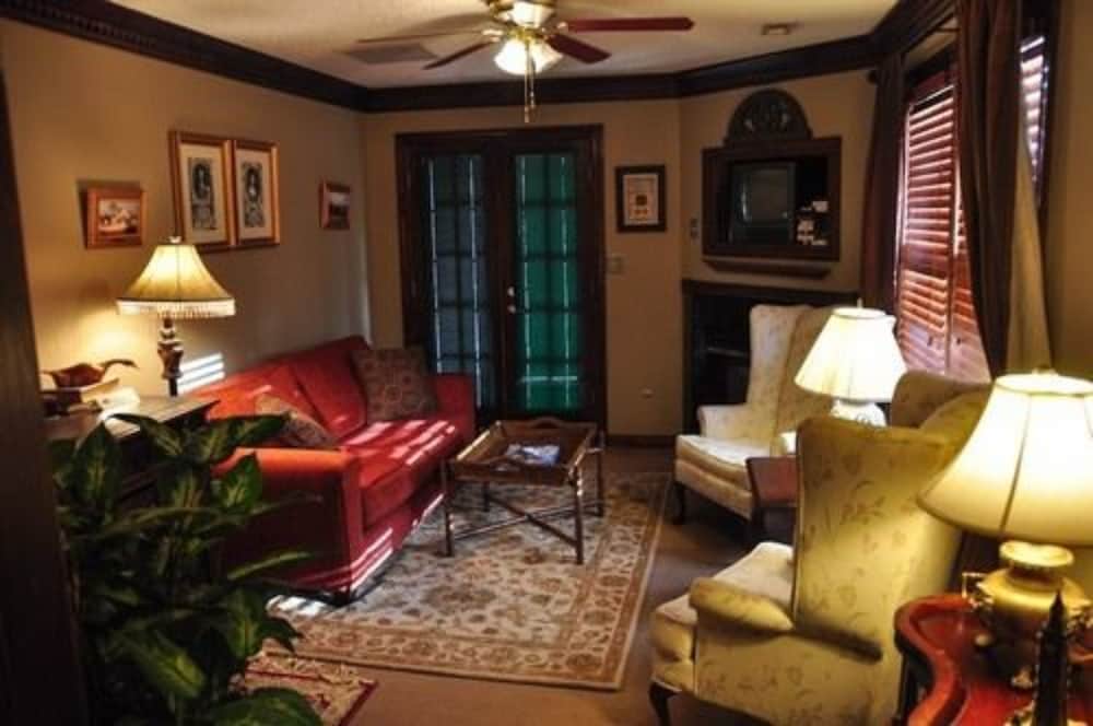 Williamsburg Sampler B & B - photo 27