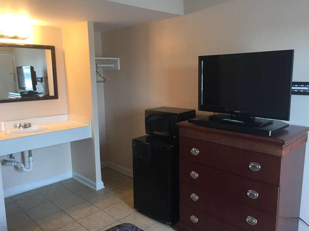 Fountainbleau Inn - photo 7