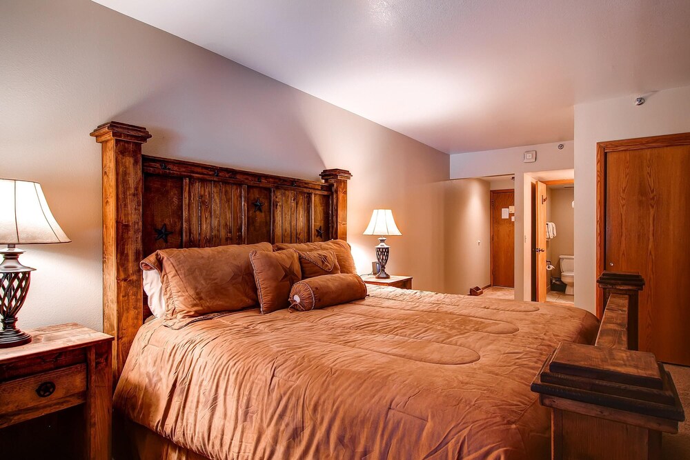 Park Station Condominium Hotel - photo 51
