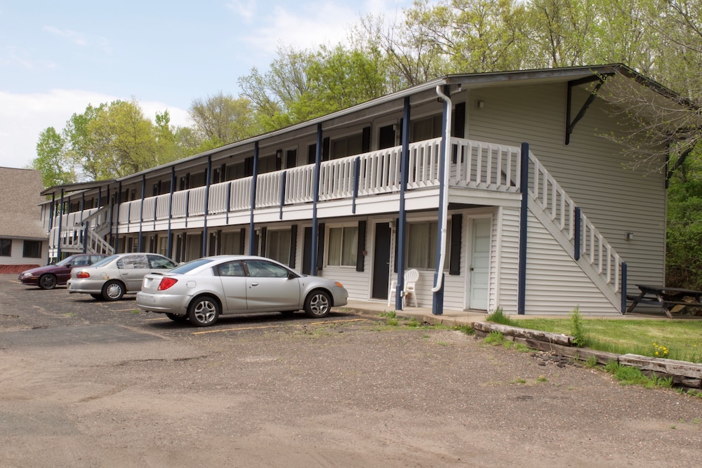 St. Croix Suites St. Croix Falls - photo 47