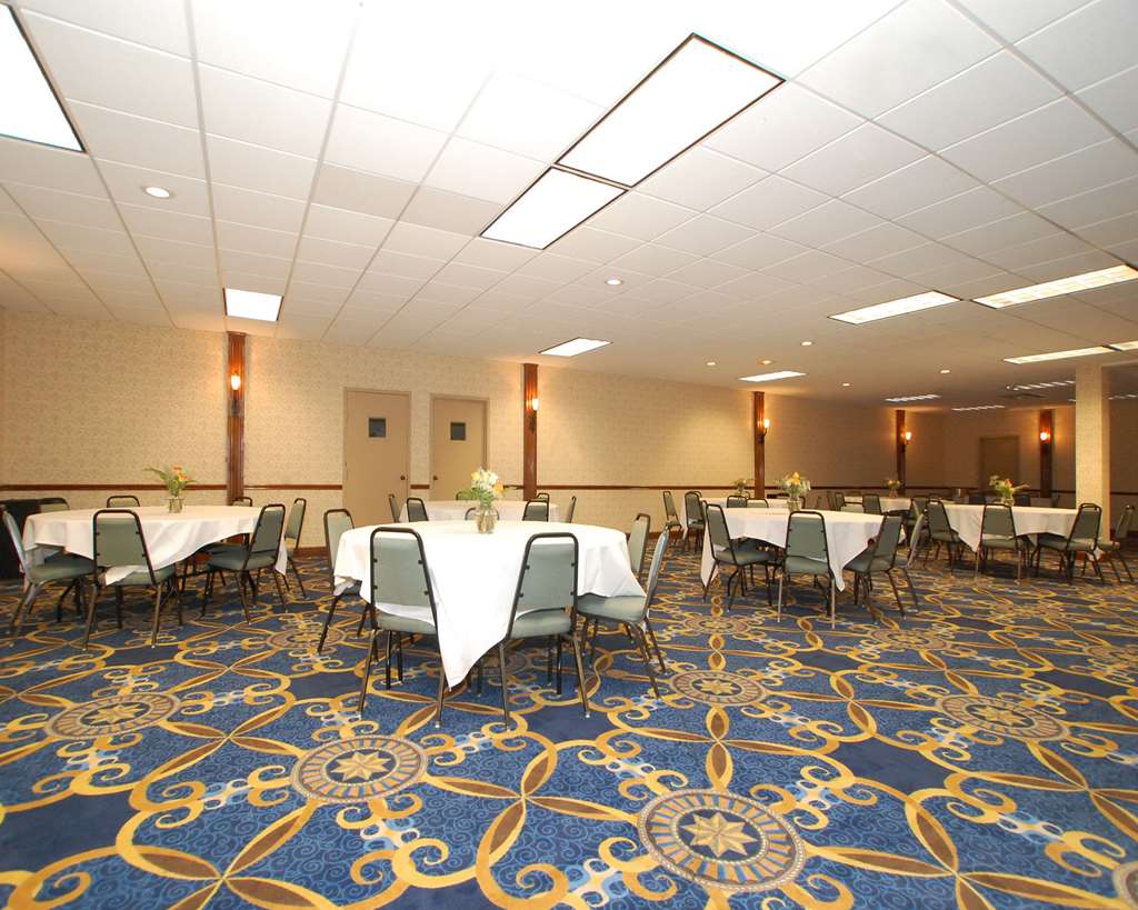 Ramada by Wyndham Tulsa Broken Arrow - photo 28