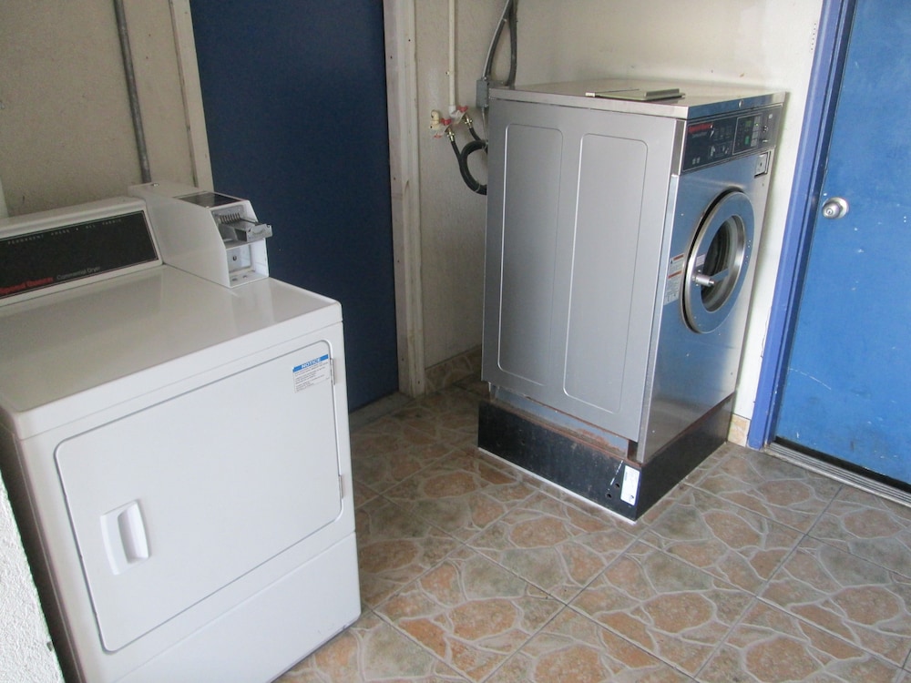 Regency Inn Near Boardwalk & Hurlburt Field - photo 22