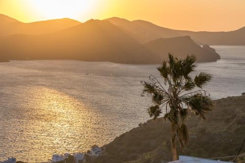 Malum Sunset View - carbon neutral hotel in Unknown City