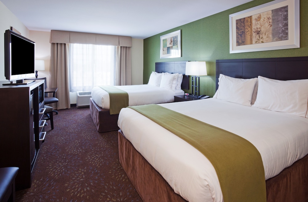 Holiday Inn Express & Suites Rochester Mayo Clinic Area by IHG - photo 12