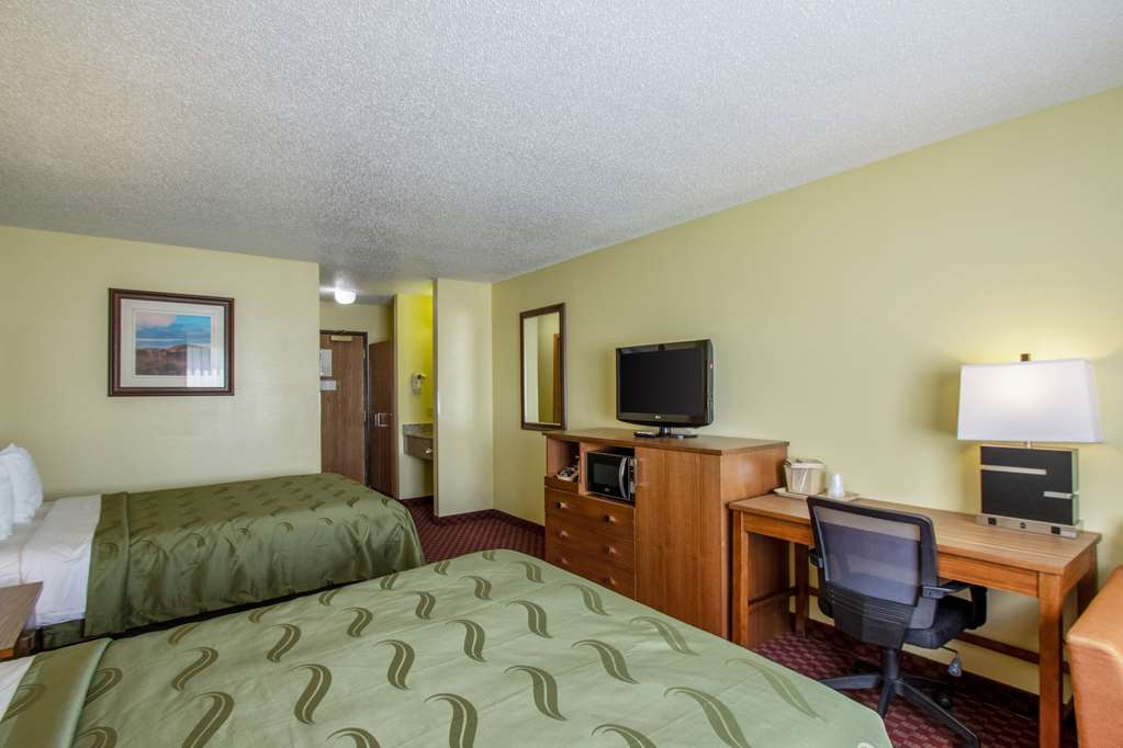 Quality Inn Mineral Point - photo 11