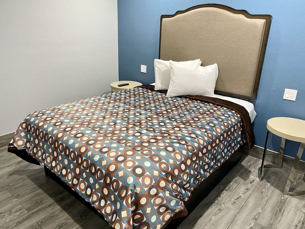 Dixie Motel - photo 6