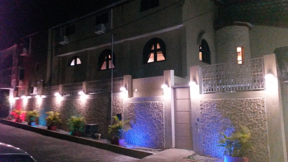 Crystal Palace in Abidjan, Côte D'Ivoire