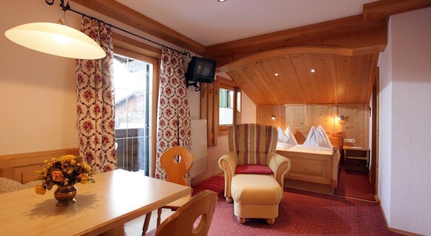 Bauernhof Kloohof in Brixen Im Thale, Austria