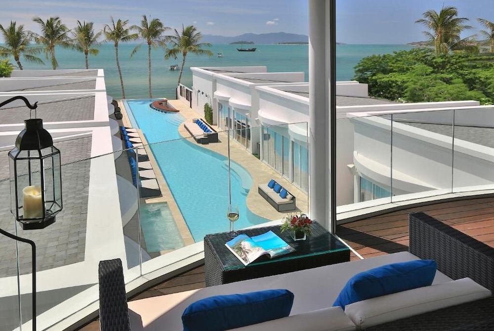 The Privilege Hotel Ezra Beach Club — 4-Star Luxury Hotel in Koh Samui, Thailand