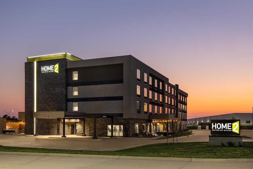 Home2 Suites by Hilton Altoona Des Moines — hotel in Altoona
