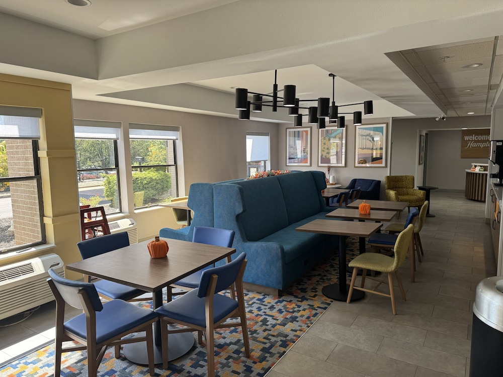 Hampton Inn Mansfield Ontario - photo 16