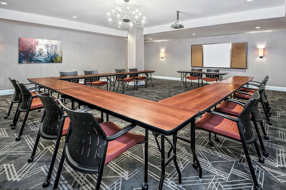 TownePlace Suites by Marriott San Antonio Downtown Riverwalk - photo 26