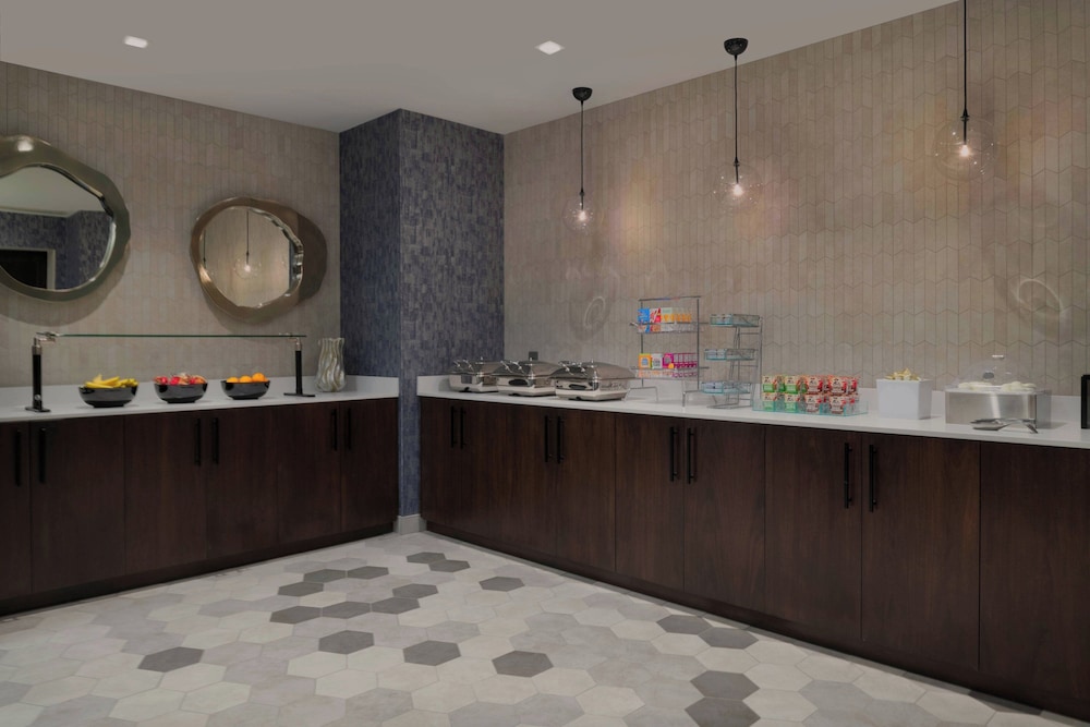 TownePlace Suites by Marriott Boston Medford - photo 30