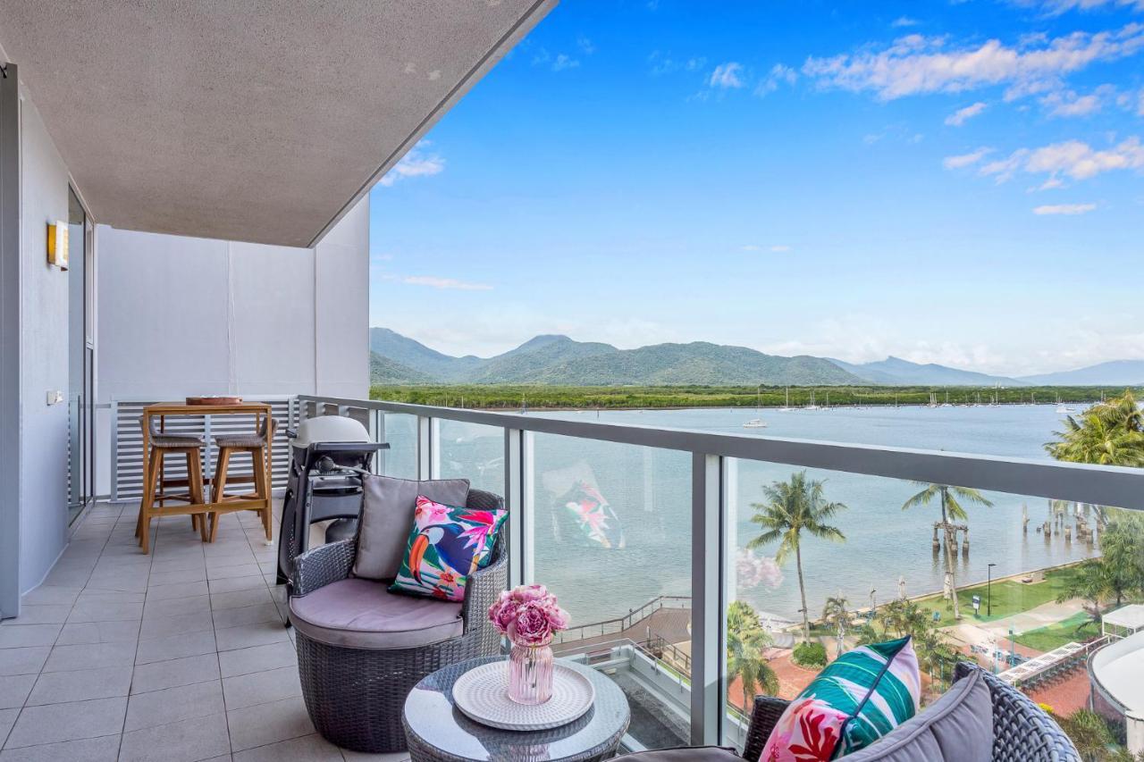 2br Marina Getaway at Harbour Lights Cairns — 4-Star Luxury Hotel in Cairns, Australia