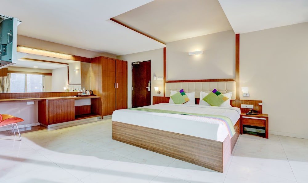 Mango Suites Brilliance — 4-Star Luxury Hotel in New Delhi, India