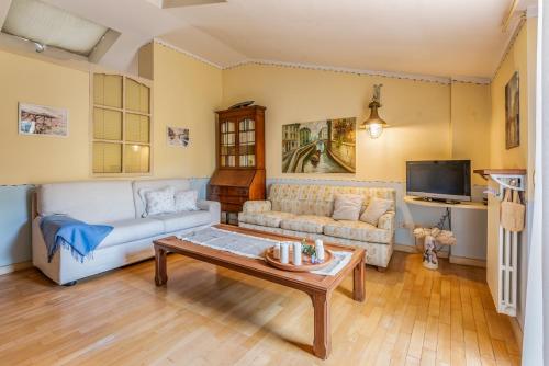 Via Delle Abbadesse 50 4 Pax Wi Fi — 4-Star Luxury Hotel in Milan, Italy