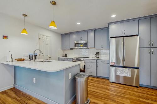Sea Colony five3066 Lakeshore Ct — Bethany Beach — photo 4