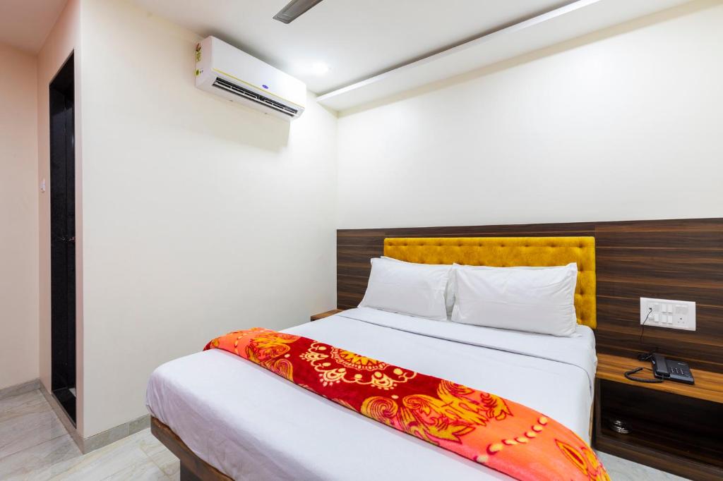 Hotel Samrat Palace — Mumbai — photo 2