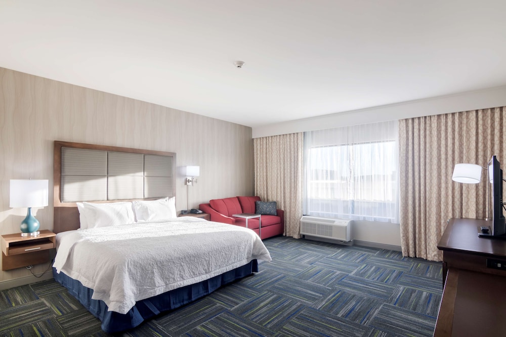 Hampton Inn Oklahoma City Northeast - photo 2