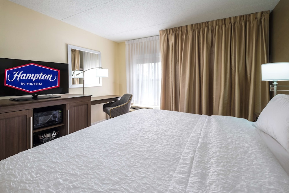 Hampton Inn Freeport Brunswick - photo 8