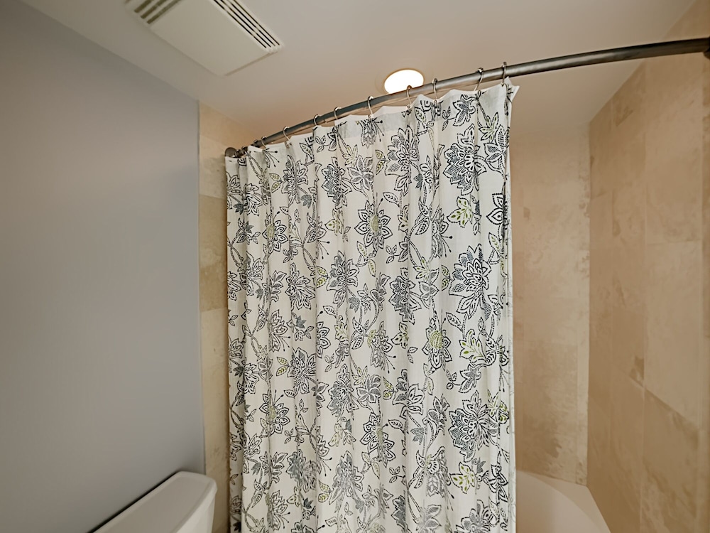 Regency Towers by Southern Vacation Rentals - photo 297