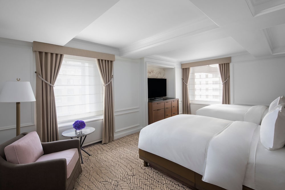 The Ritz Carlton New York Central Park - photo 11