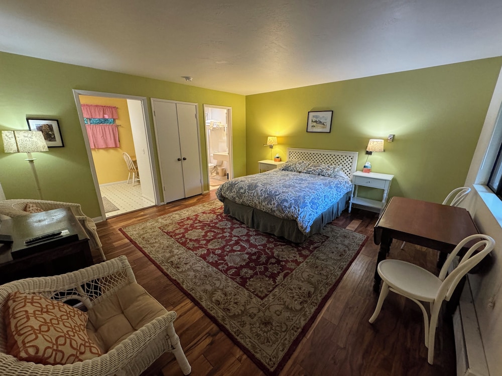 Trinidad Inn - photo 2