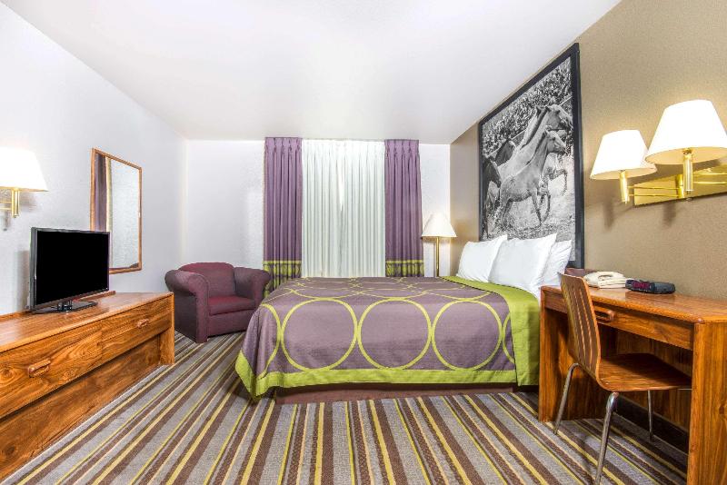 Super 8 by Wyndham Buena Vista - photo 3