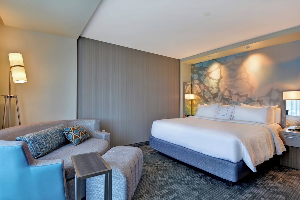 Courtyard by Marriott Bentonville Rogers Promenade - photo 9