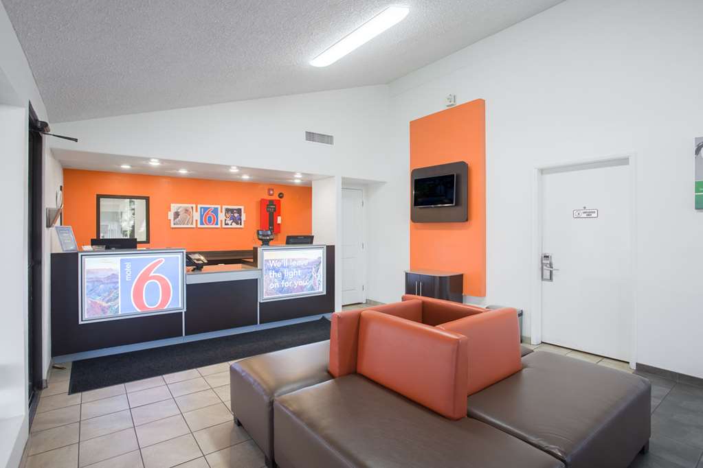 Motel 6 Kingman AZ Route 66 West - photo 24