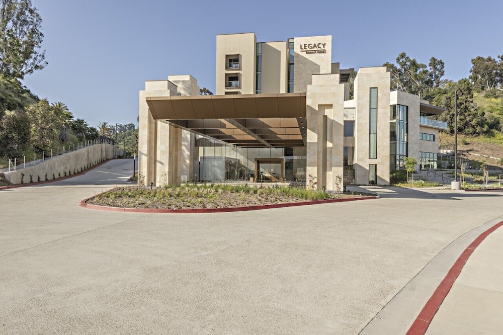 Legacy Resort Hotel & Spa - photo 33