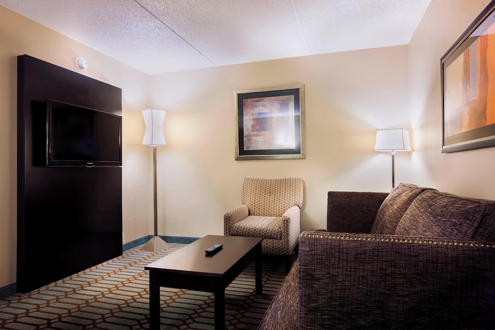 Delta Hotels by Marriott Fargo - photo 31