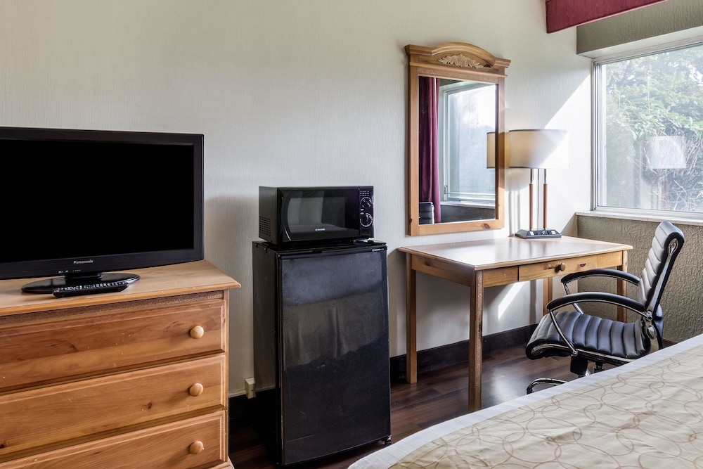 Clarion Inn Seekonk Providence - photo 19