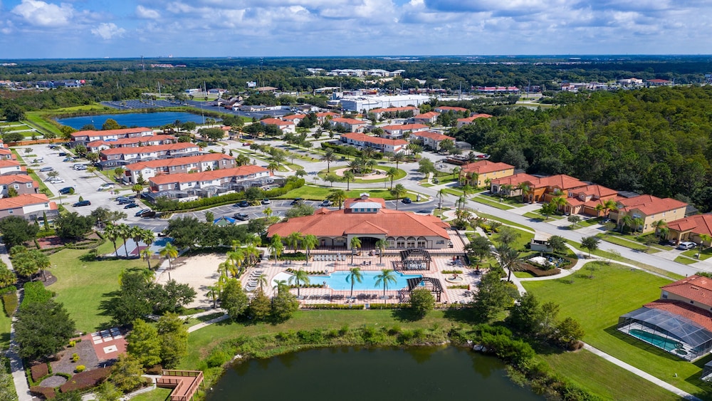Spacious 12 bed Villa With Pool & Resort Amenities - photo 73
