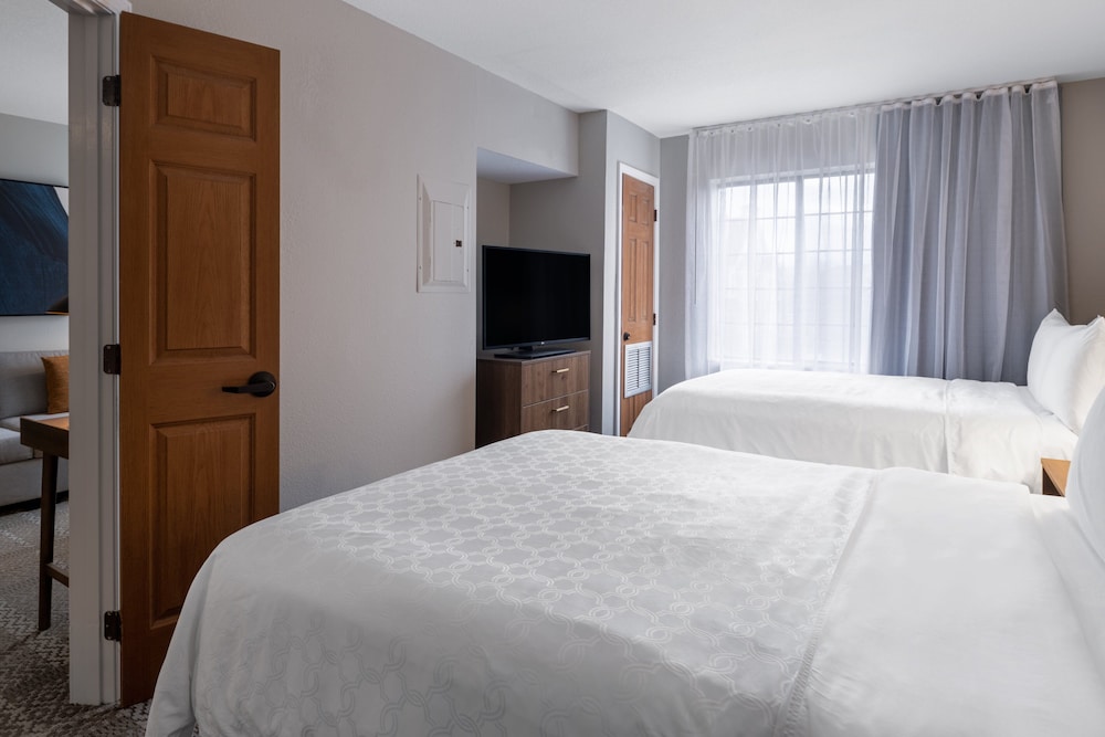Staybridge Suites Columbus Dublin - photo 18