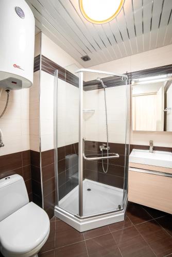 Sea Tower Apart 12