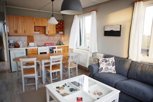 Hestaland Riverside Cottage