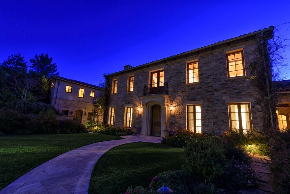 LX1 Chateau D' Renaitre Estate Carmel by the sea - photo 57