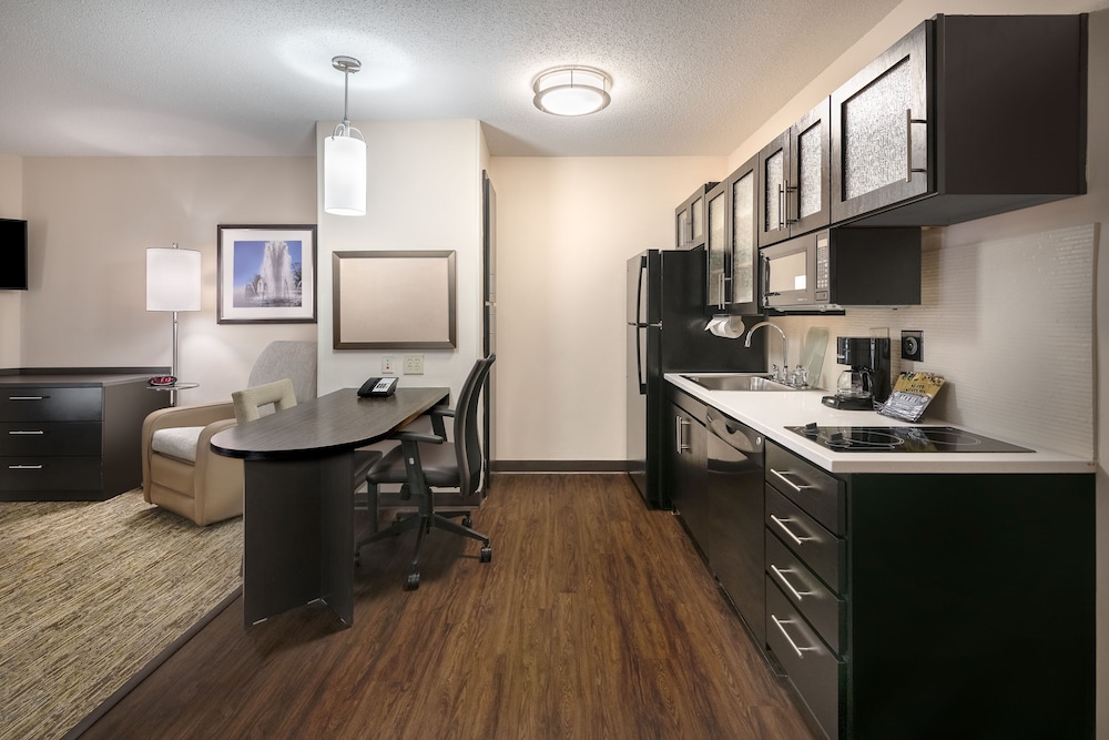 Candlewood Suites Washington Dulles Sterling by IHG - photo 31