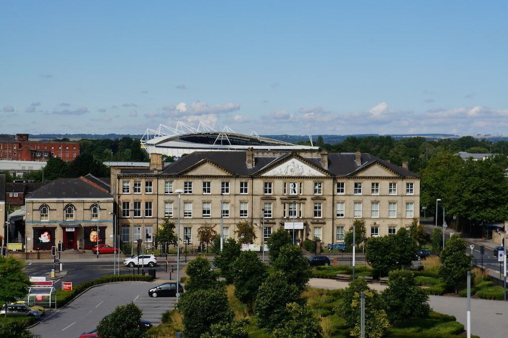 Park Hotel & Apartments — hotel in Kingston Upon Hull
