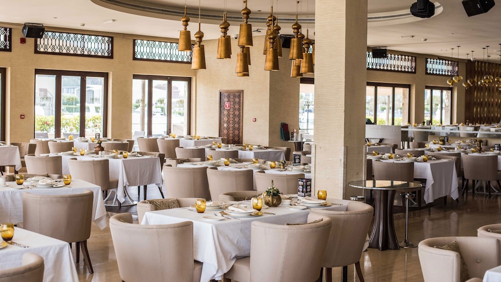 מזון ומשקאות