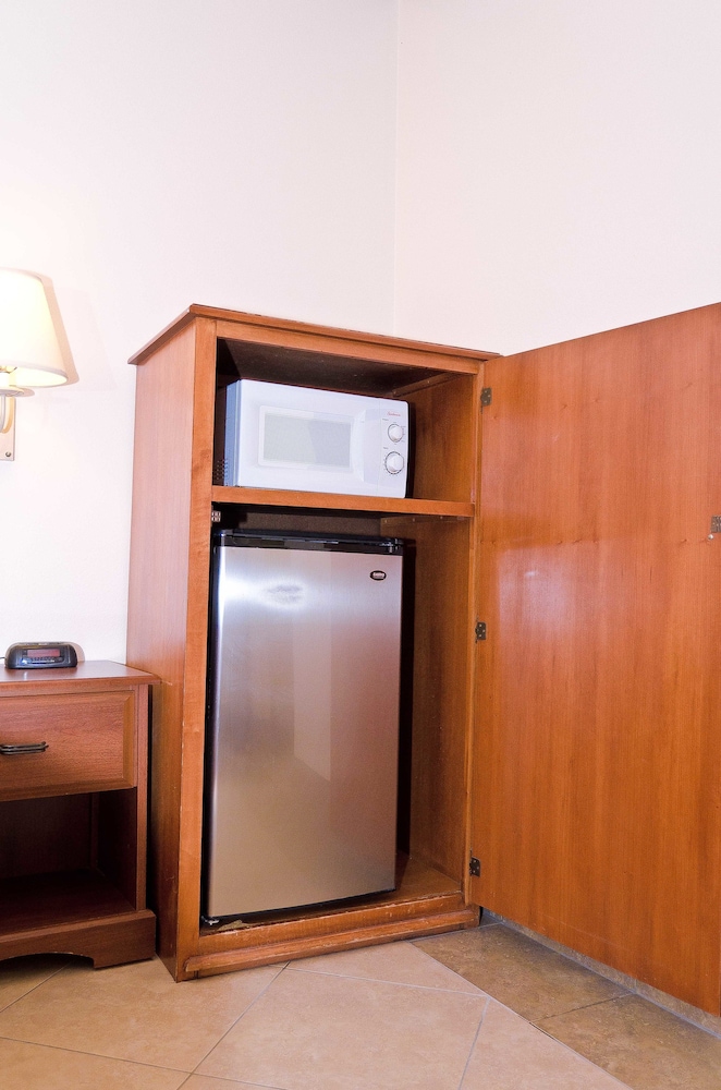 Texas Inn and Suites RGV - photo 30