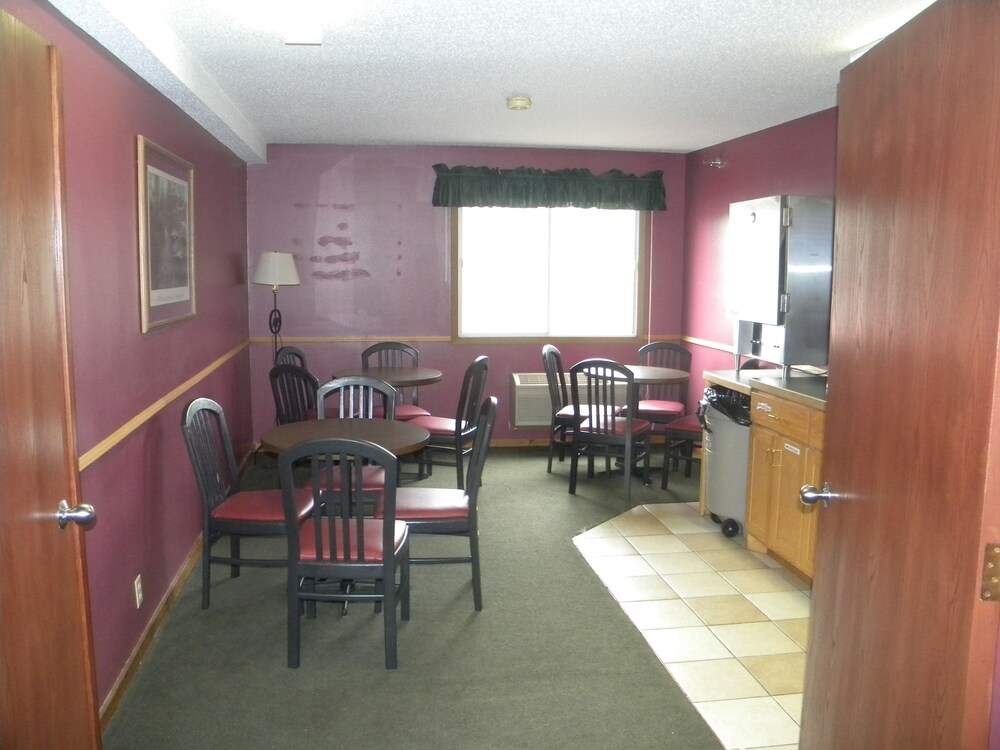 Nisswa Hotel and Suites - photo 70
