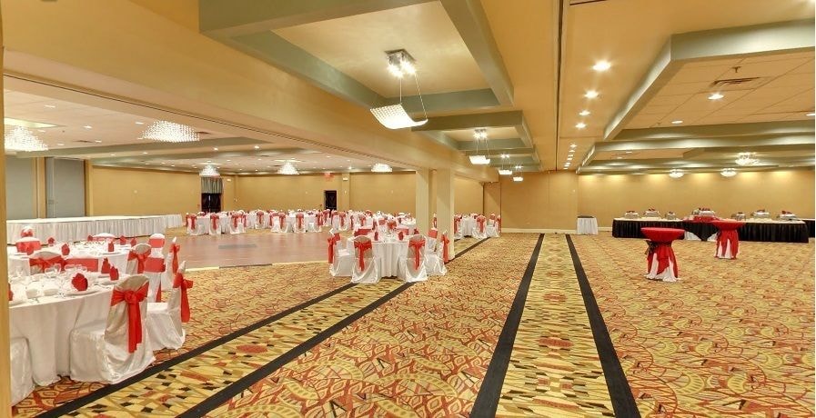 E Hotel Banquet & Conference Center - photo 62