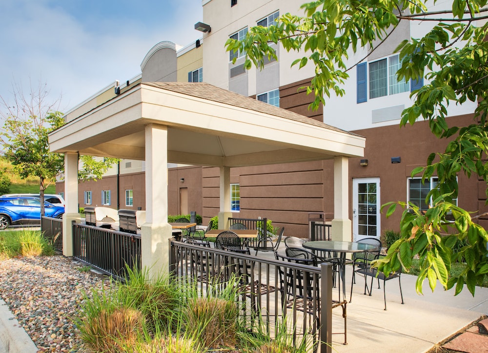 Candlewood Suites Bellevue by IHG - photo 35