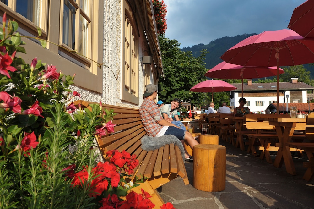 Alpenrose Bayrischzell Hotel & Restaurant — hotel in Bayrischzell